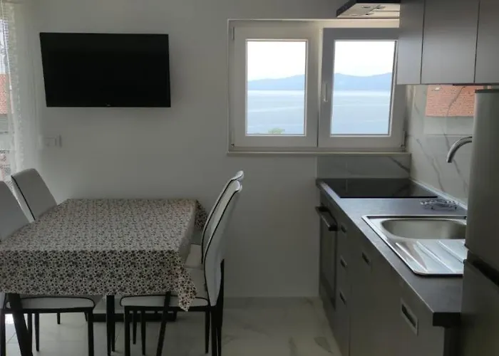 Inbox Apartment Kostrena